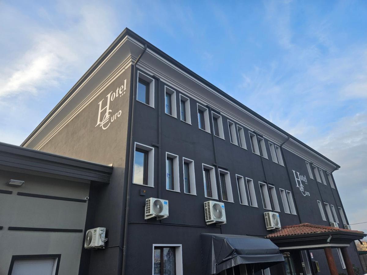 Hotel Euro Кастеньато Экстерьер фото
