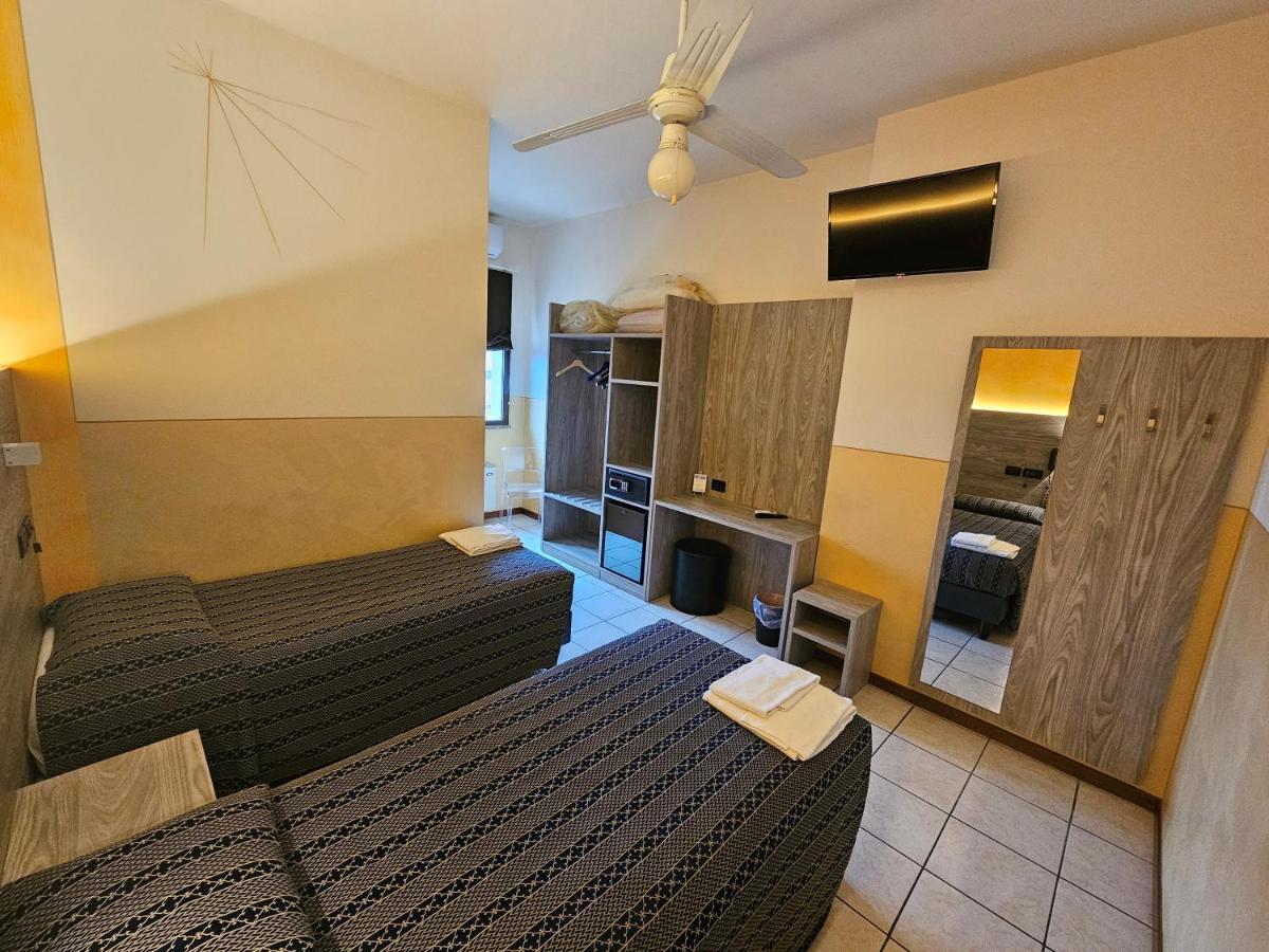 Hotel Euro Кастеньато Экстерьер фото